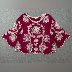 Solitaire‎ boho embroidered burgundy short sleeve top women’s size M